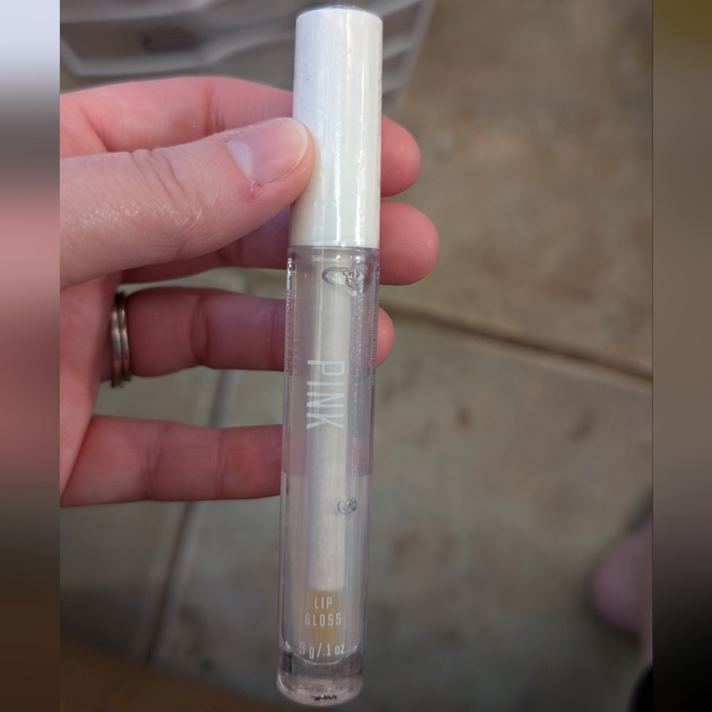 Pink lip gloss new and sealed